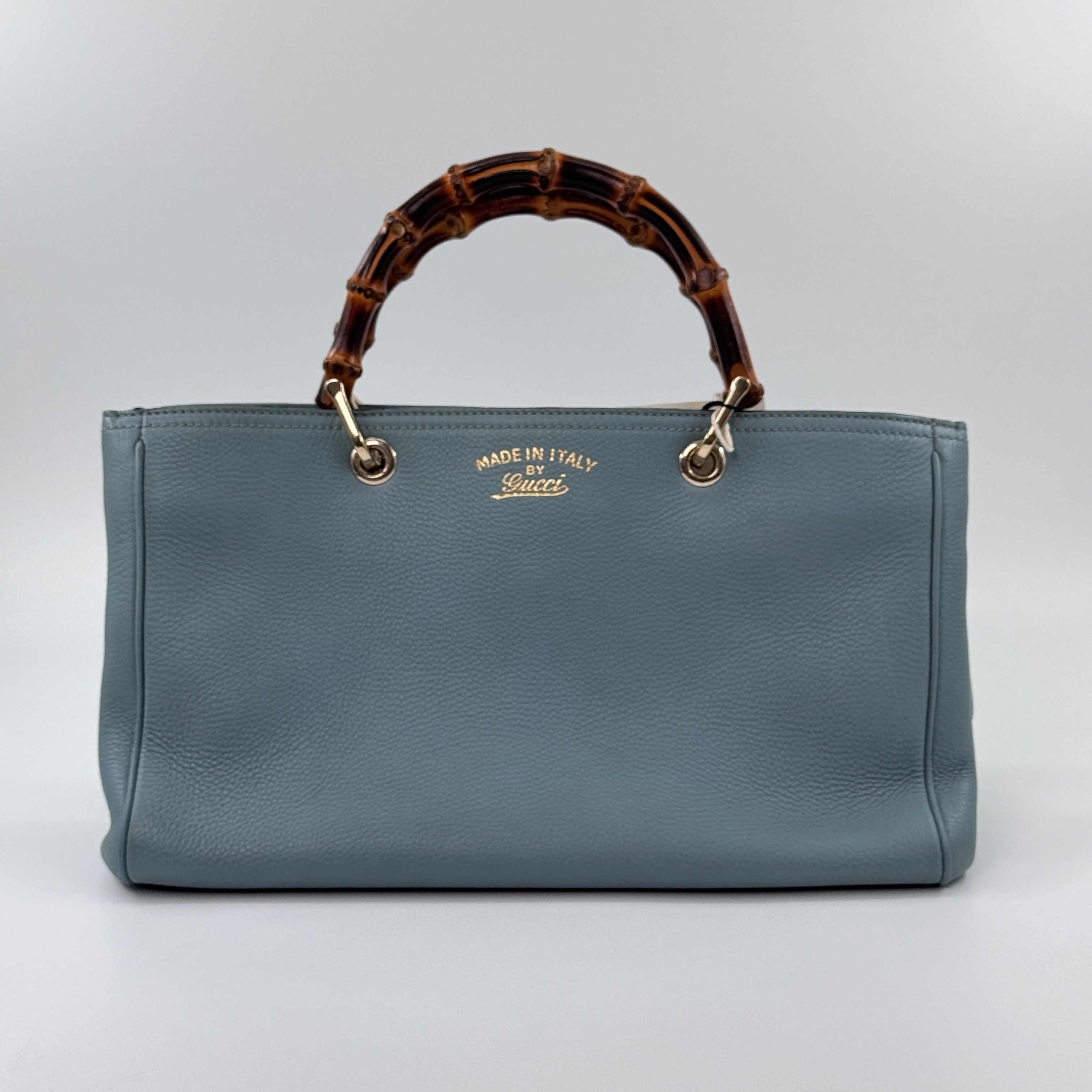 Pre‑owned Gucci Bamboo Handle Light Blue Pebbled Leather Tote Handbag