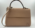 Louis Vuitton Cluny MM Epi Leather