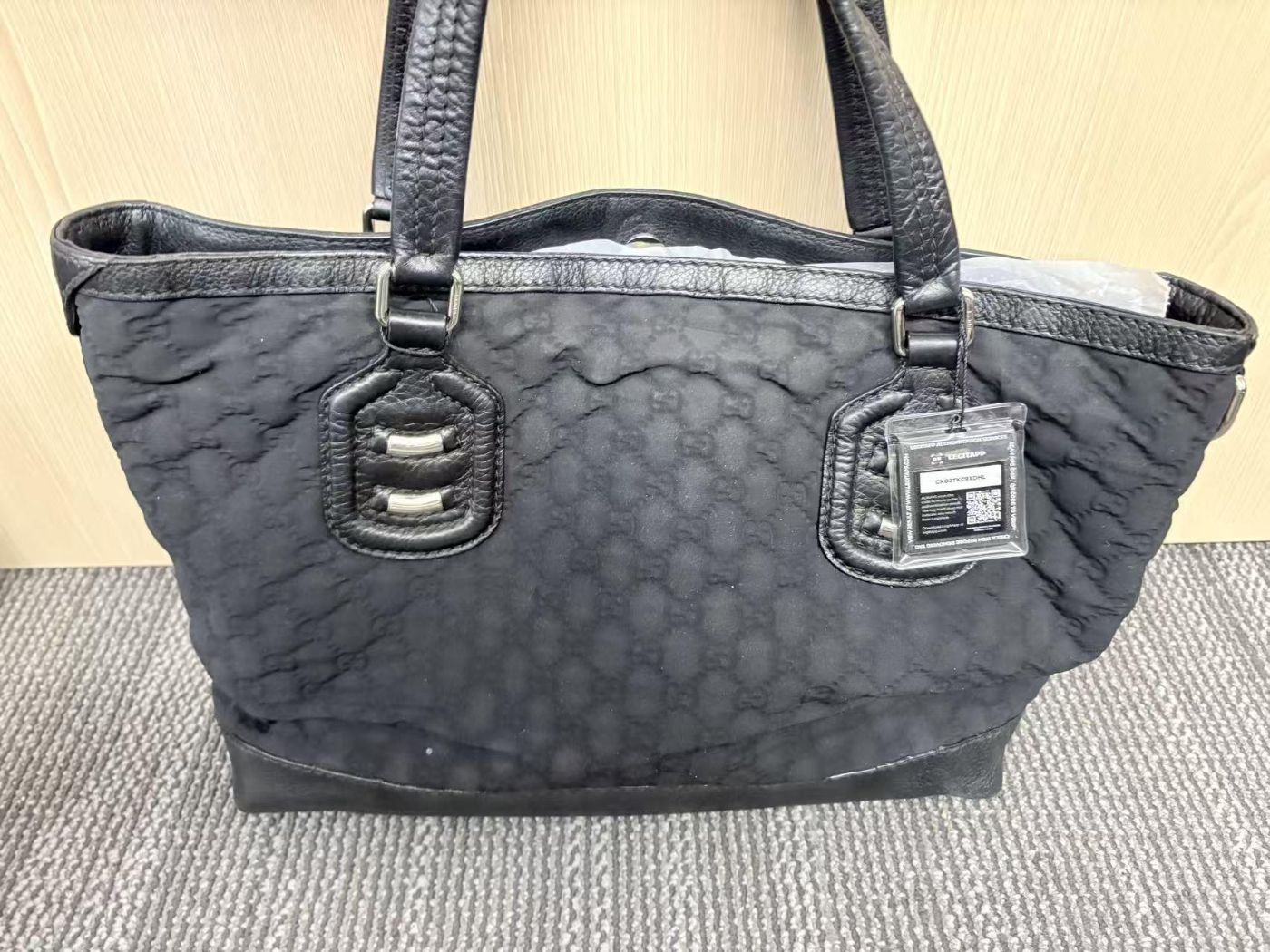 Pre‑owned Gucci Black GG Nylon & Leather Trim Large Tote Shoulder Bag