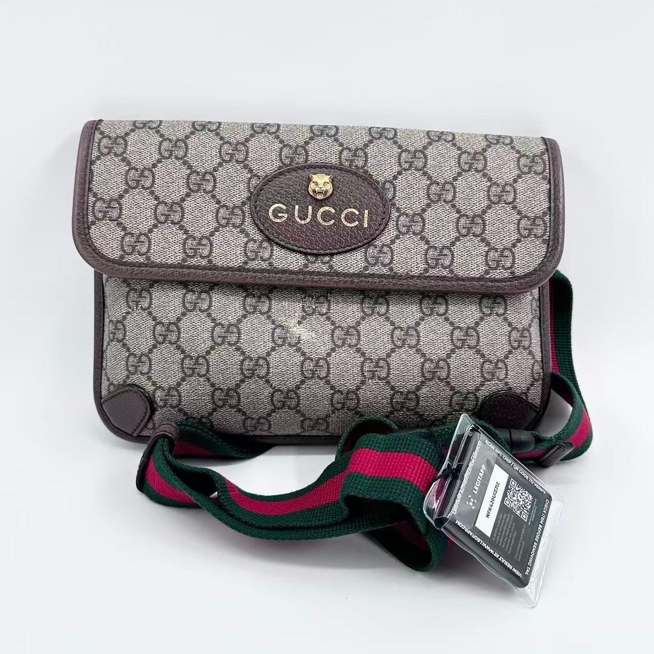GUCCI Supreme Tiger Head Crossbody Bag