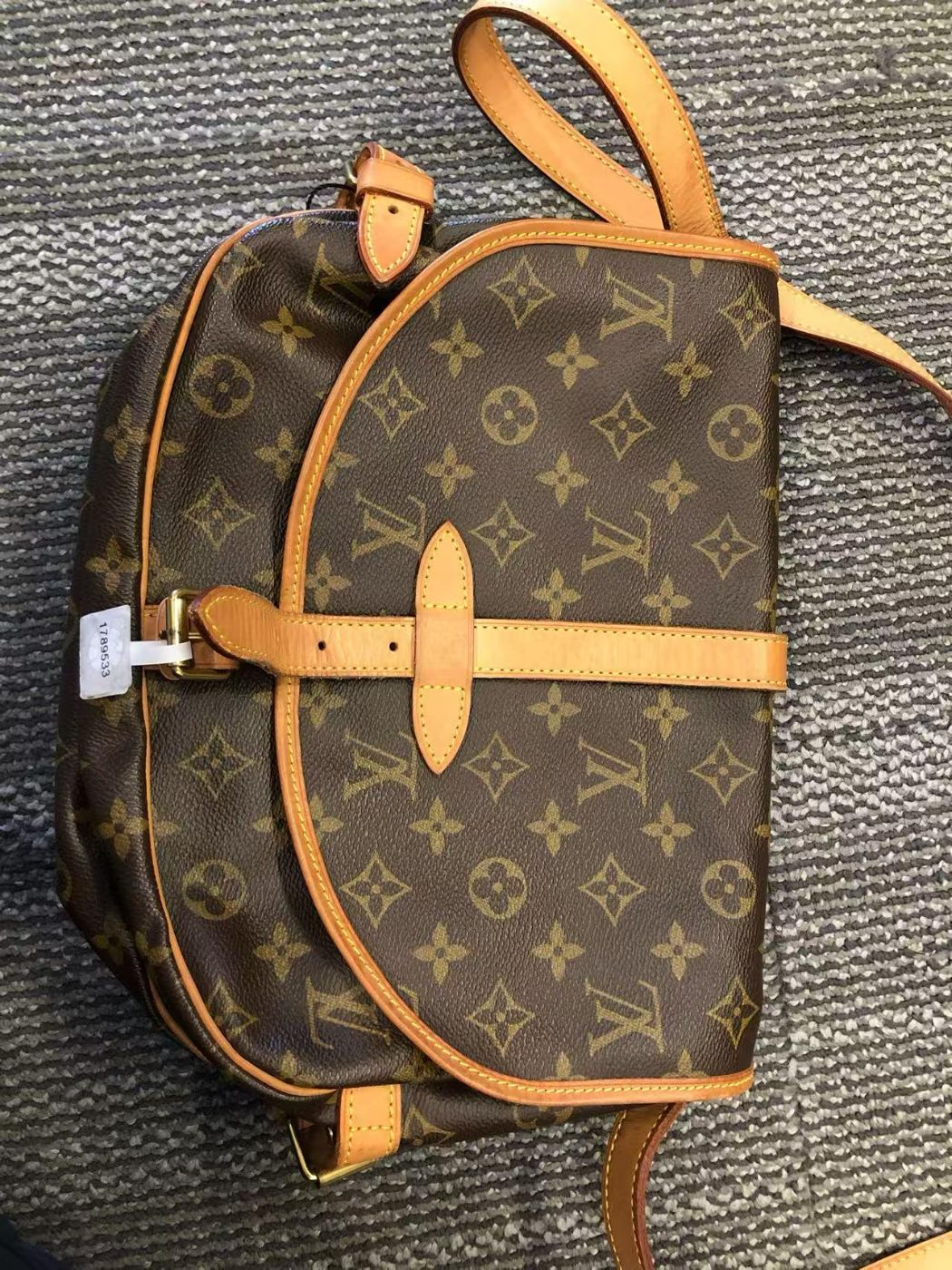 Pre‑owned Louis Vuitton Monogram Saumur Crossbody Saddle Messenger Bag
