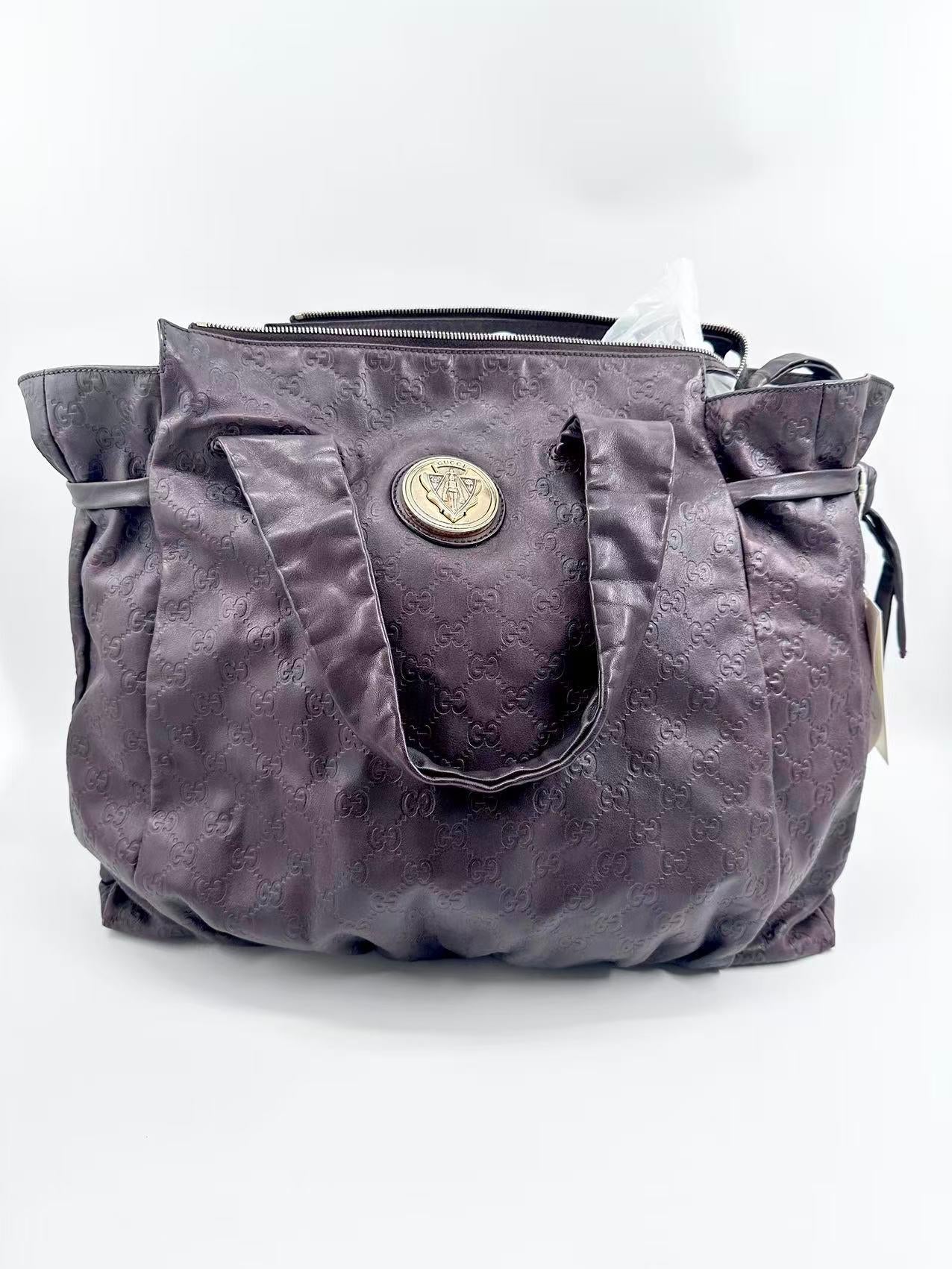 GUCCI leather Clutches & Wristlets big bag